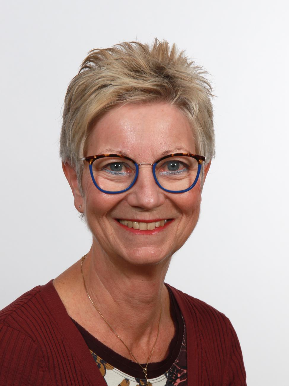 Diny Simons